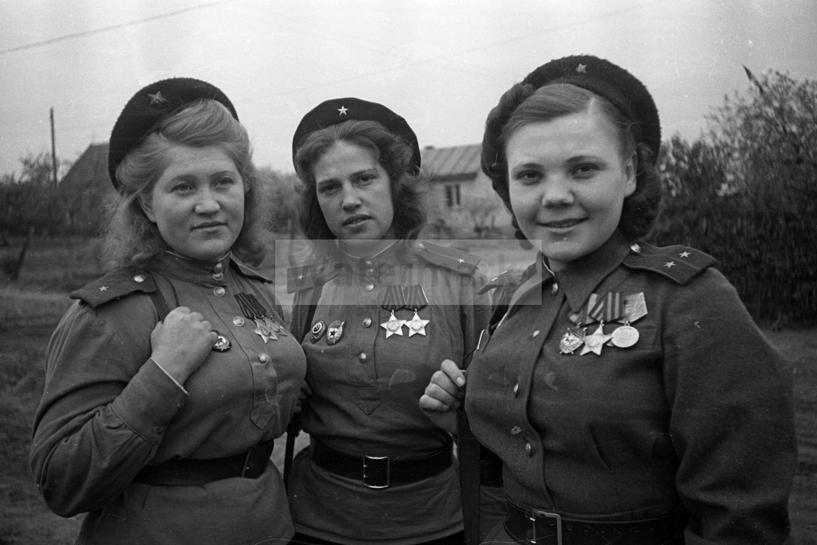 WW2 photo Group of female snipers of the 3rd red army #1152