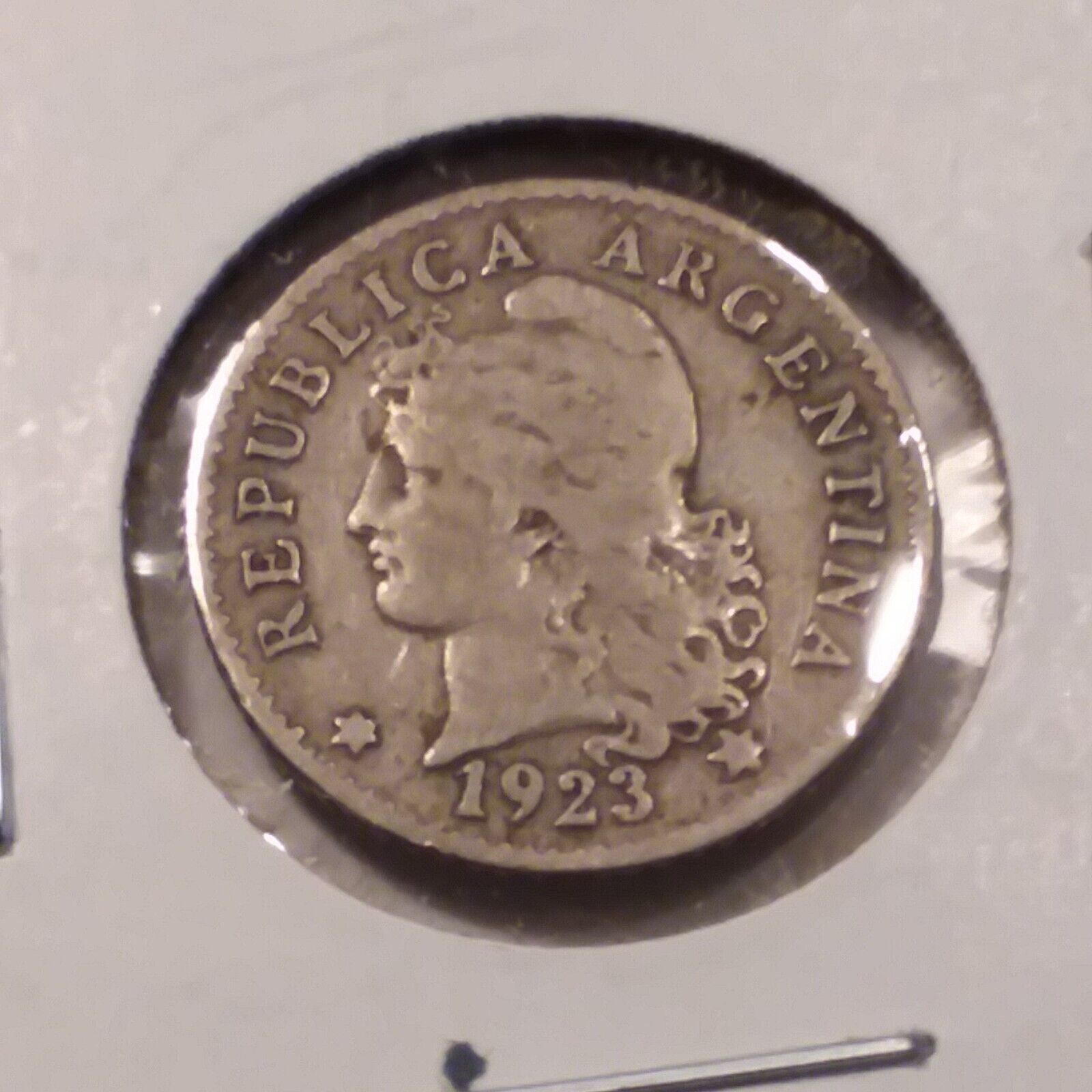 Argentina 1923 10 Centavos Km# 35 Freedom Head Mintage: 5,301,000 Copper-nickel