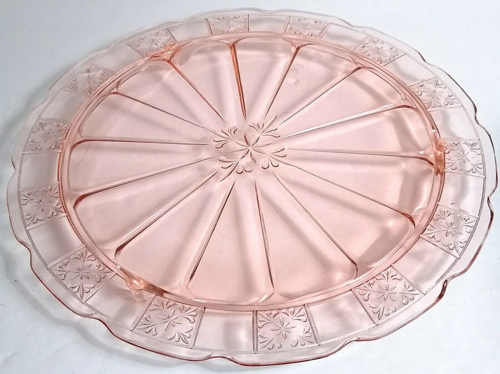 Jeanette Glass "doric" Pink Round 3 Footed Cake Plate/serving Platter, 10", Euc!