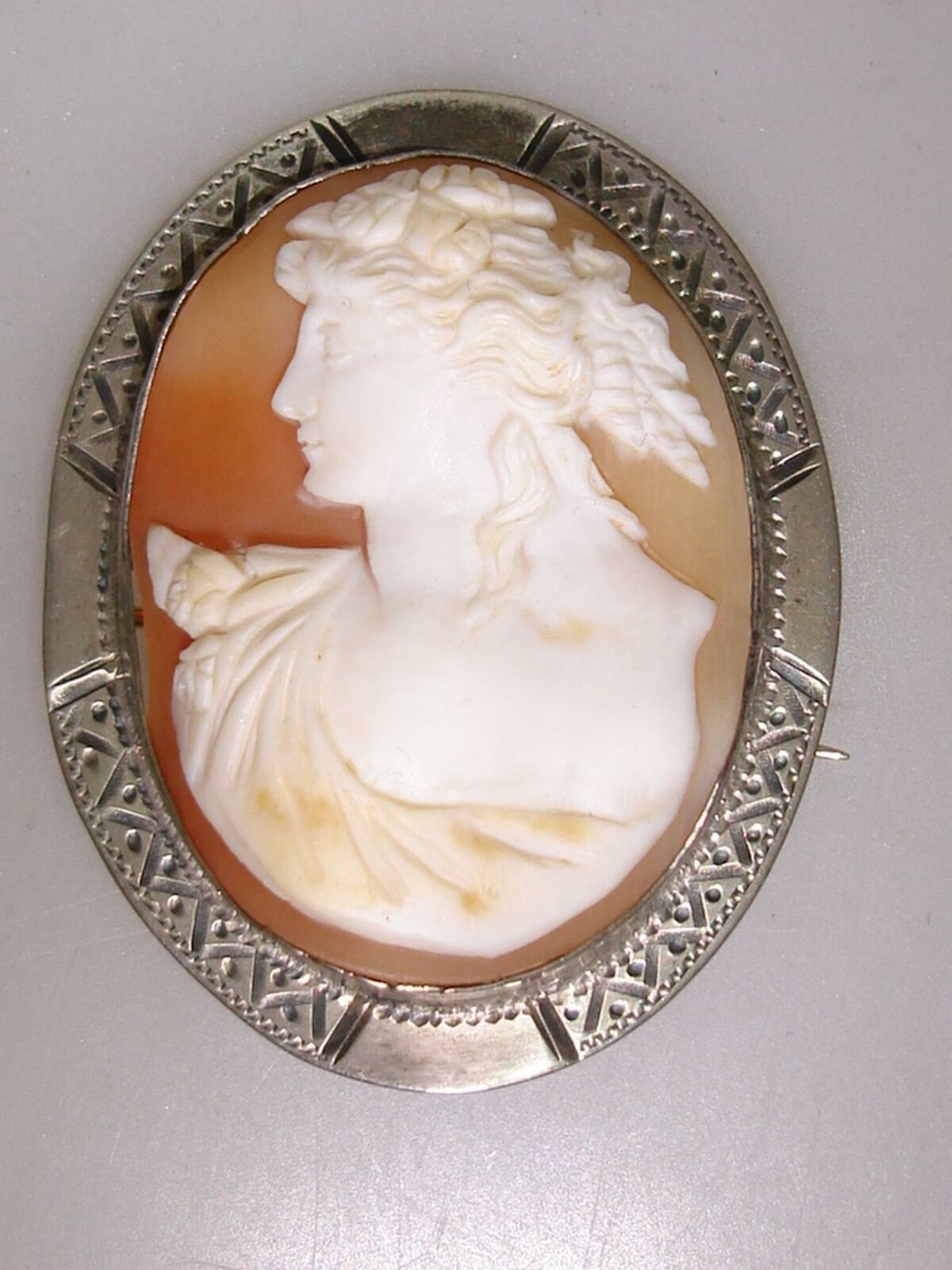 Rare Large Antique Edwardian Sterling Silver Left Facing Carved Shell Cameo Pin!